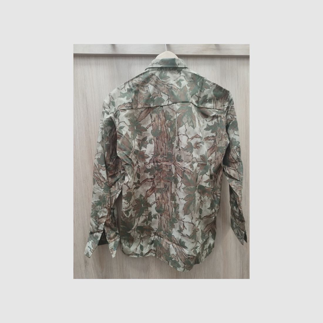 BENISPORT CAMO LEAVES SHIRT, image 2 of 2