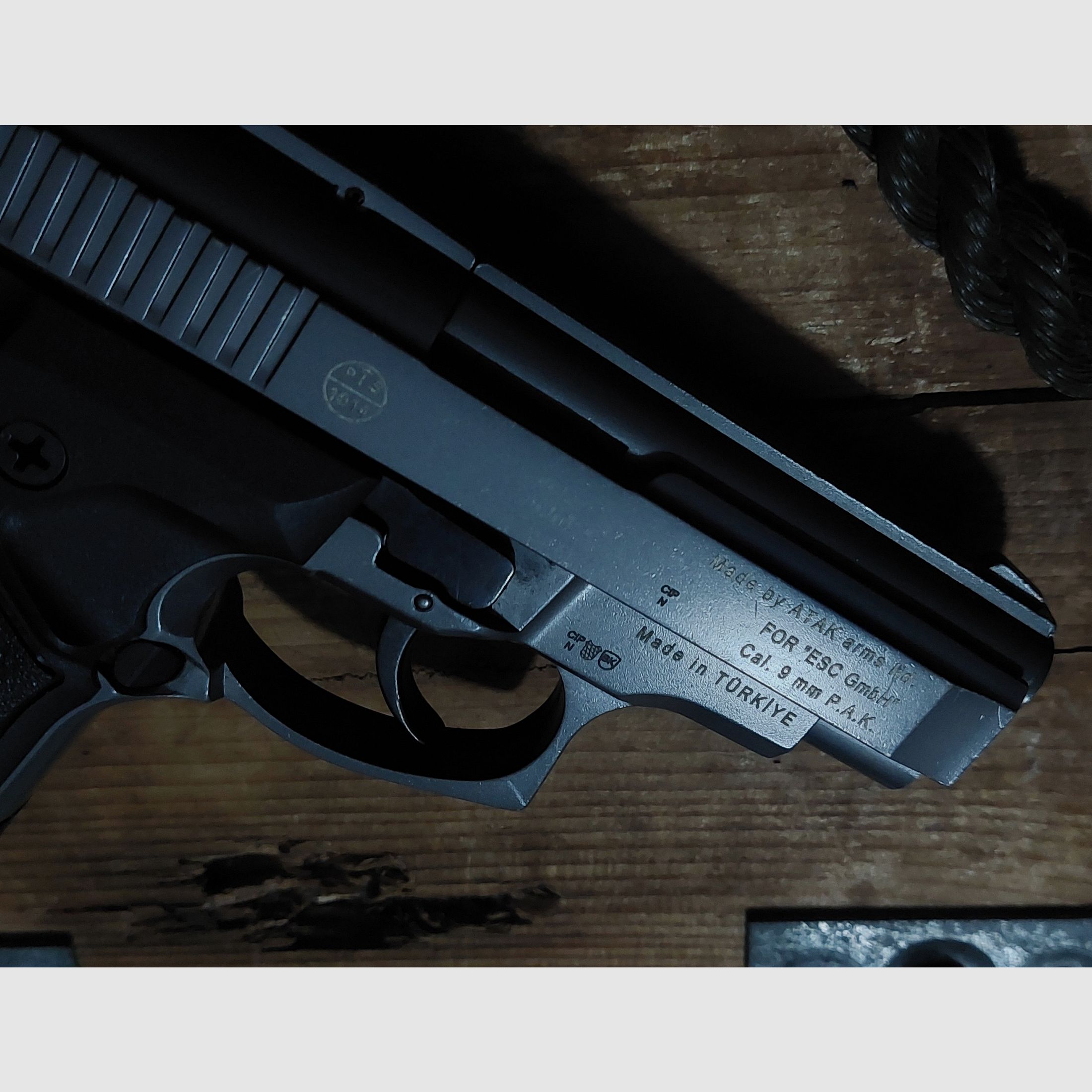 Zoraki 914 9 mm (PTB 1014) blank shot no Walther Glock HW94 Colt