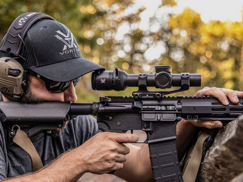 VORTEX Strike Eagle 1-10x24 FFP EBR8 BDC MRAD