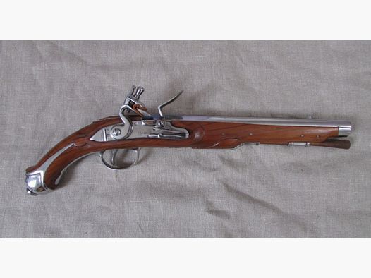 French M1733 flintlock pistol