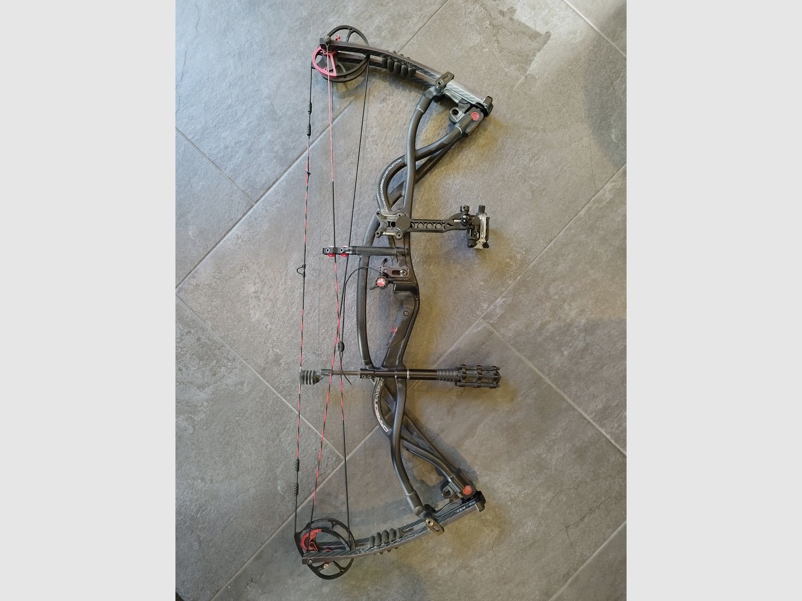 Hoyt Carbon Matrix RKT, image 2 of 12