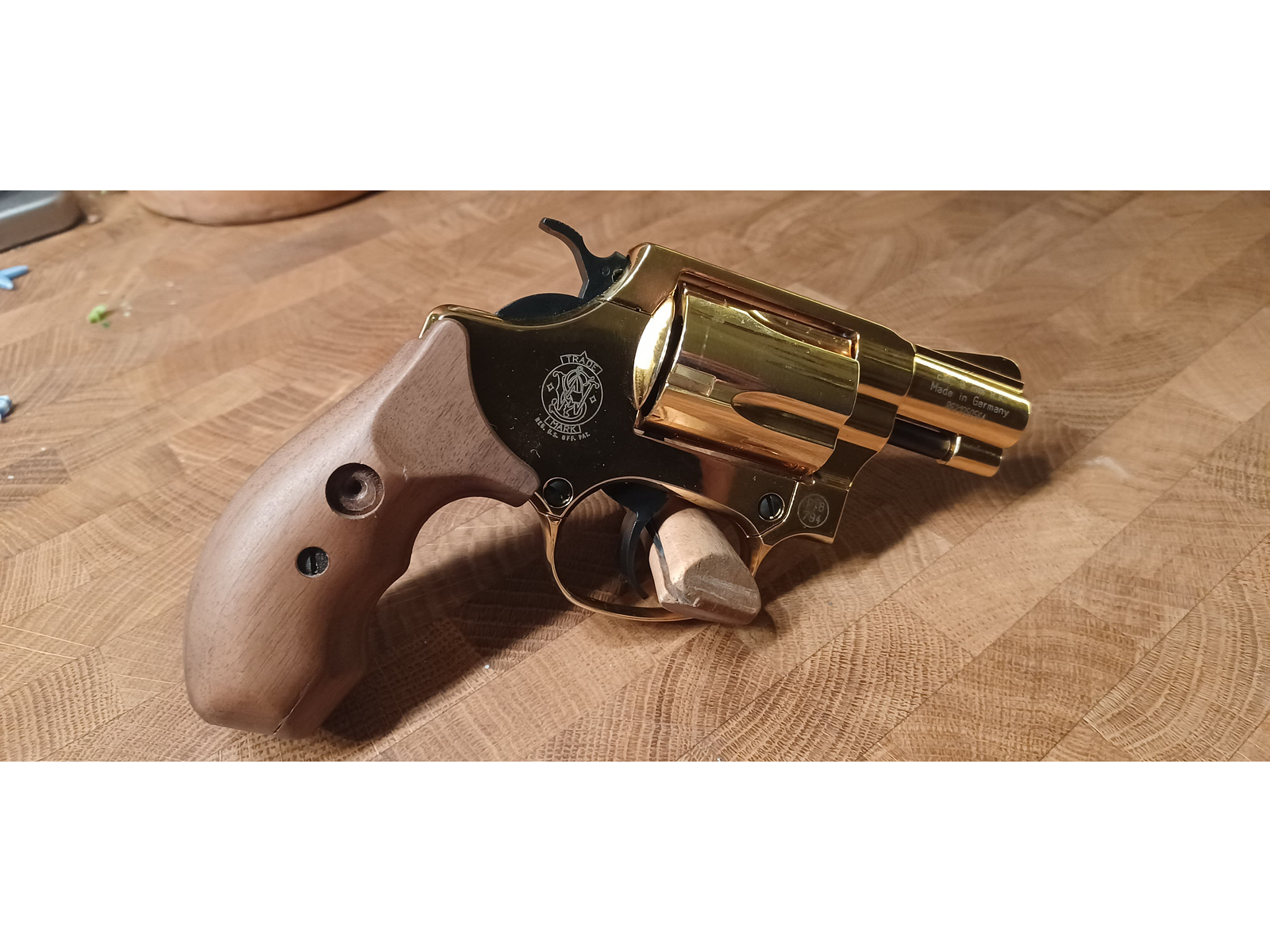Smith & Wesson Chief Special 24Karat Gold finnish, 9mm rk knall Gas Signal