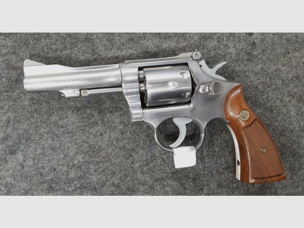 Smith & Wesson 67
