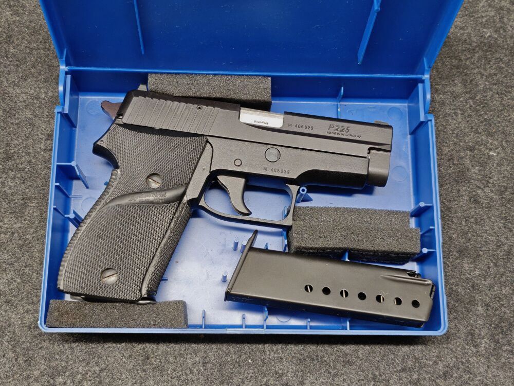 Sig Sauer P225