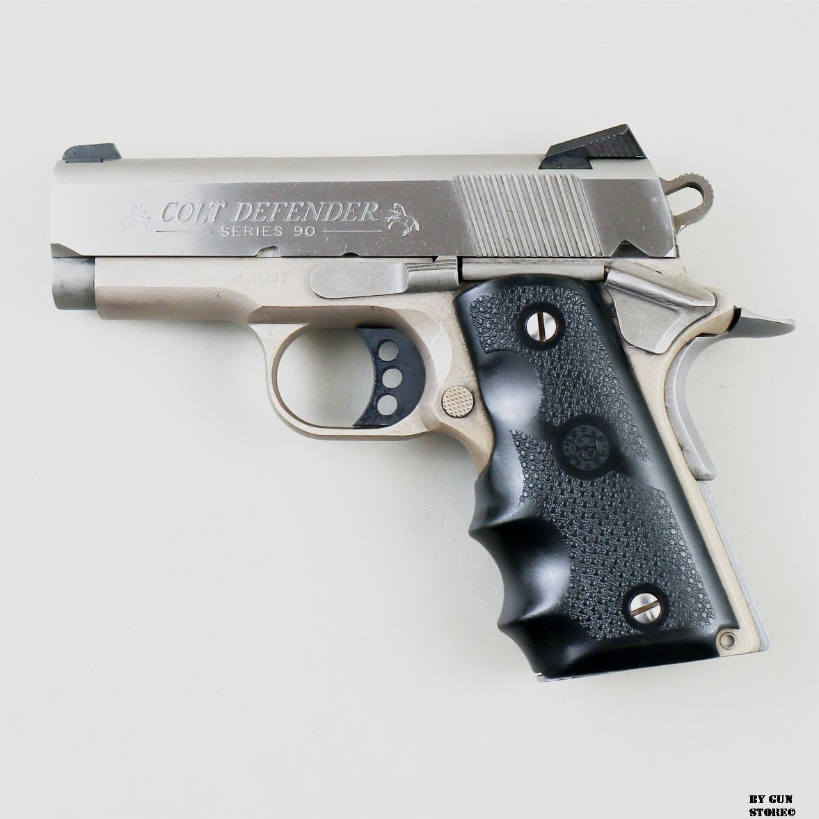 Colt pistol mod. Defender Series 90 Lightweight cal. 45 ACP ser. no. DR30950, image 1 of 12