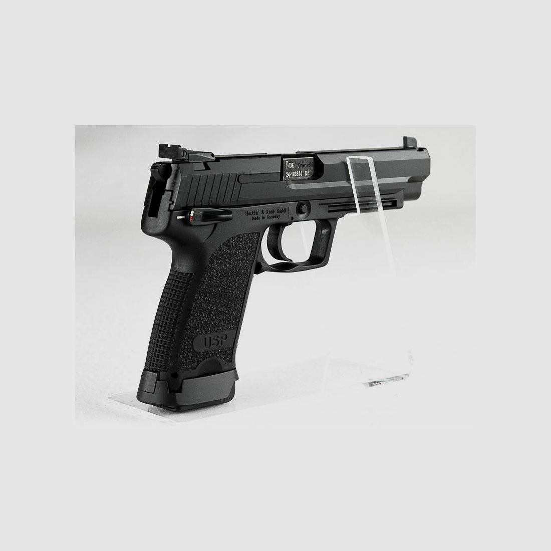 Heckler & Koch	 USP Expert, 9 mm Luger