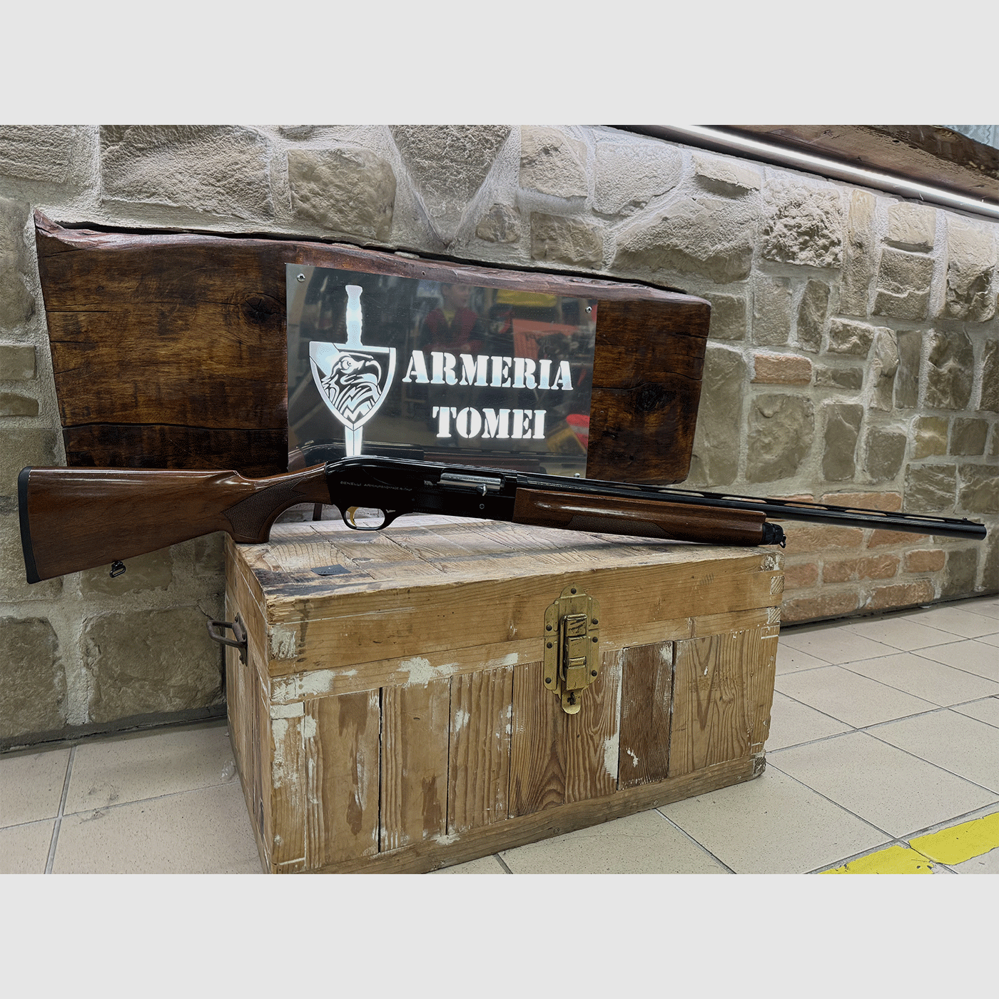 USED – SEMIAUTOMATIC GUN – BENELLI MOD. MONTEFELTRO cal. 20, image 1 of 5