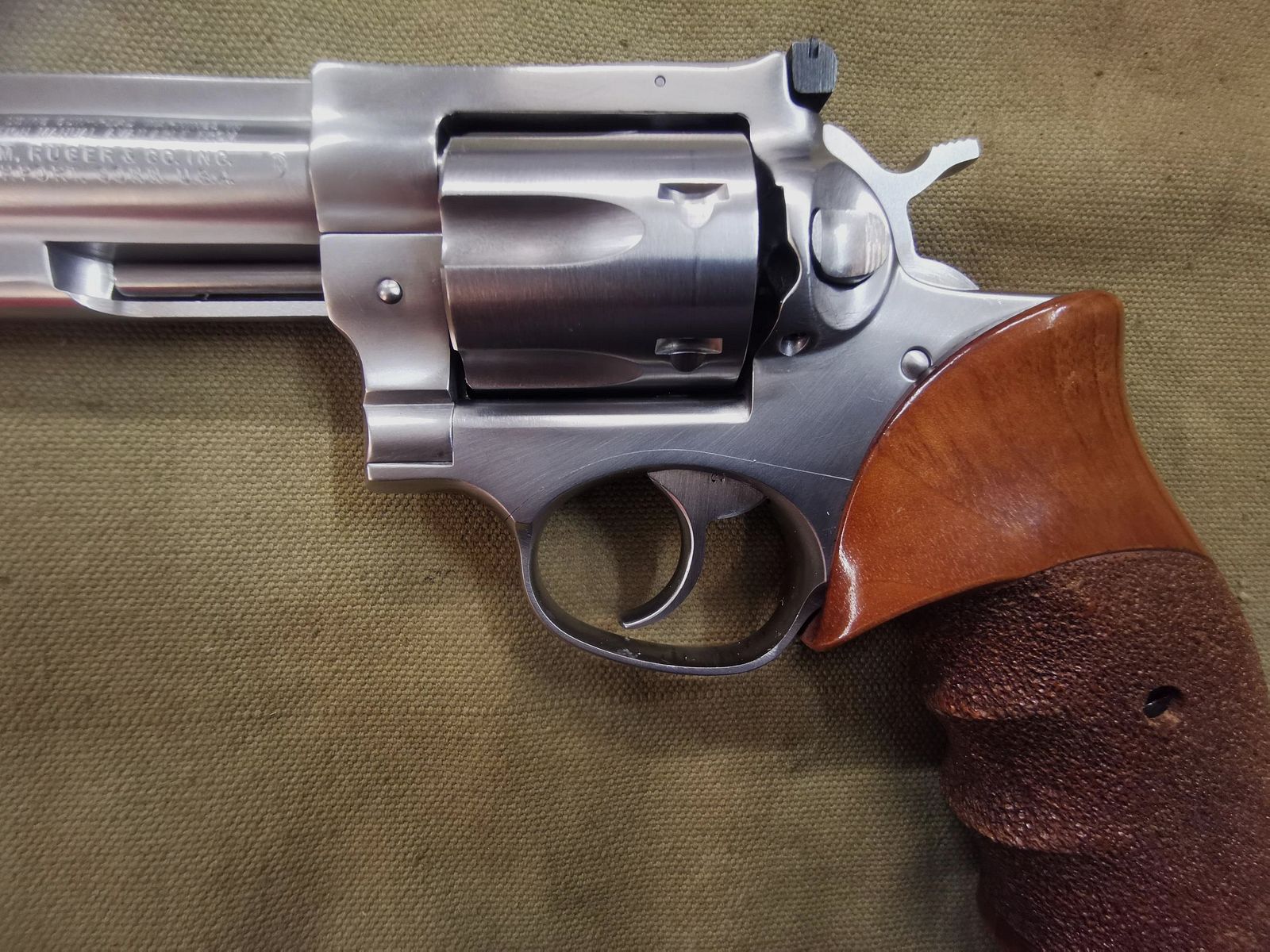 RUGER GP100  .357Mag   4Zoll schwerer Revolver