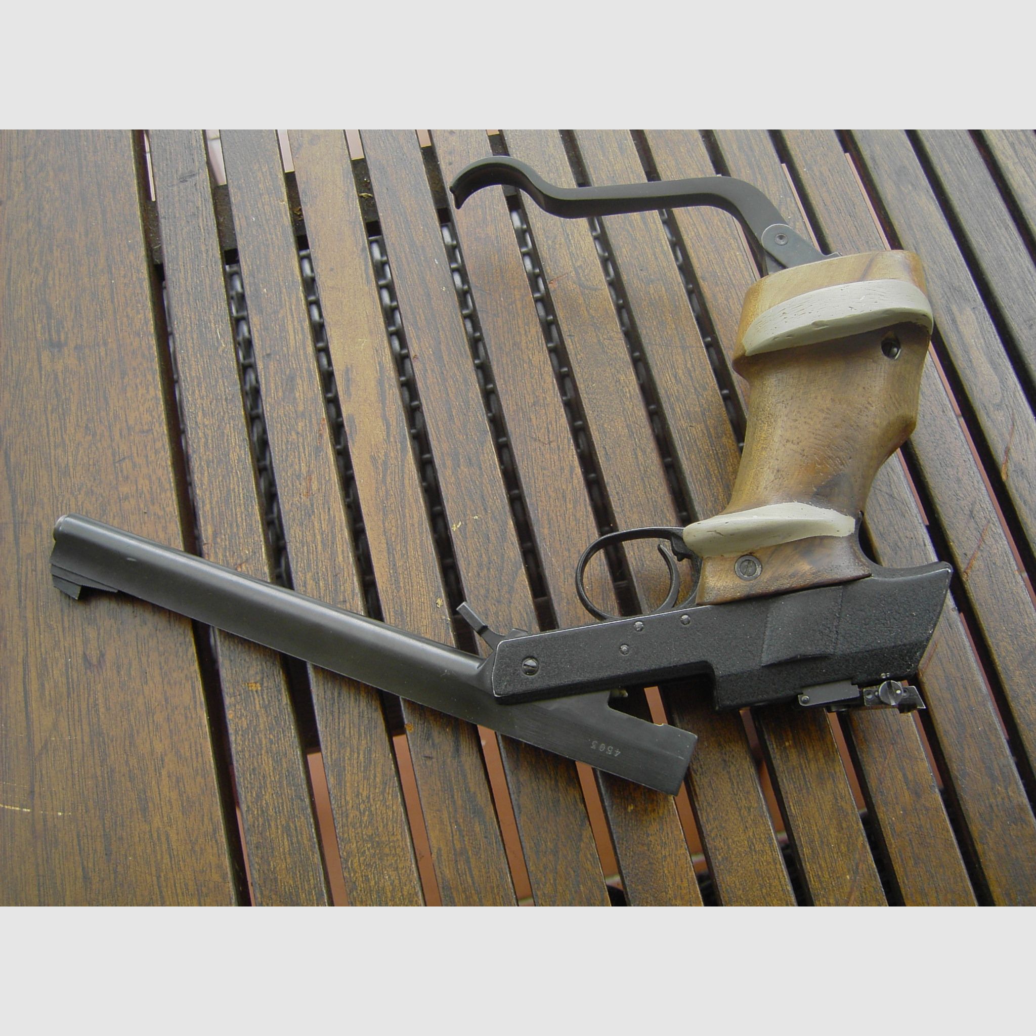Luftpistole Sportschützen, Carl Walther Mod. 2