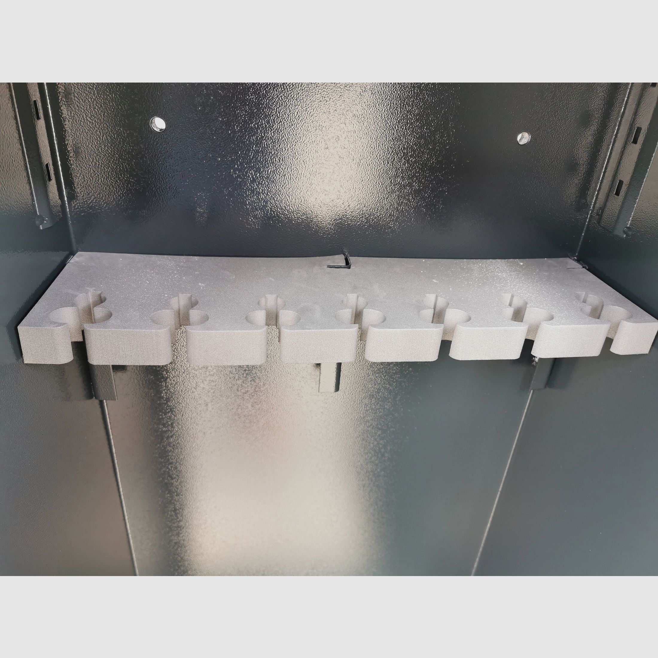 Waffenschrank Shooter HUSAR (1300x540x380) 7 LW