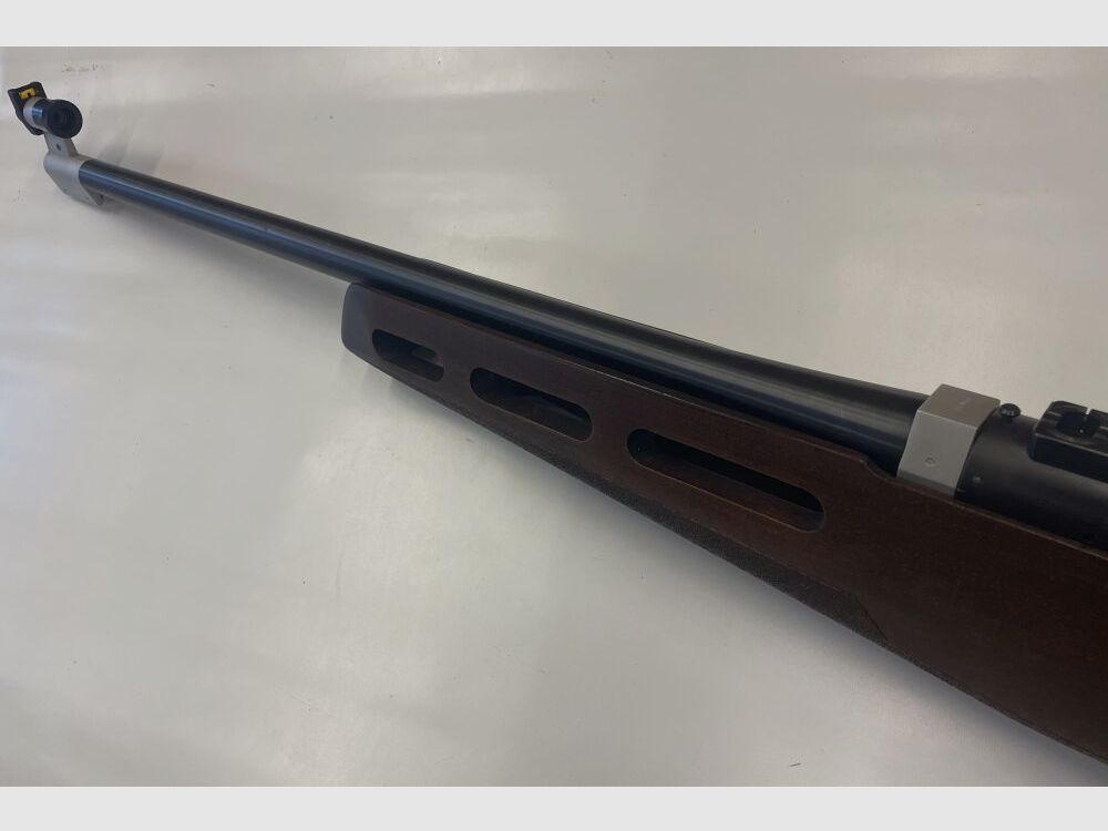 Grünig & Elmiger Calcio Sinistro