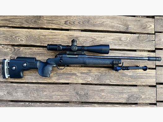 Voere Victor 3 con Stryker 5-50x56 HD bipode y freno de boca Sinus .22lr