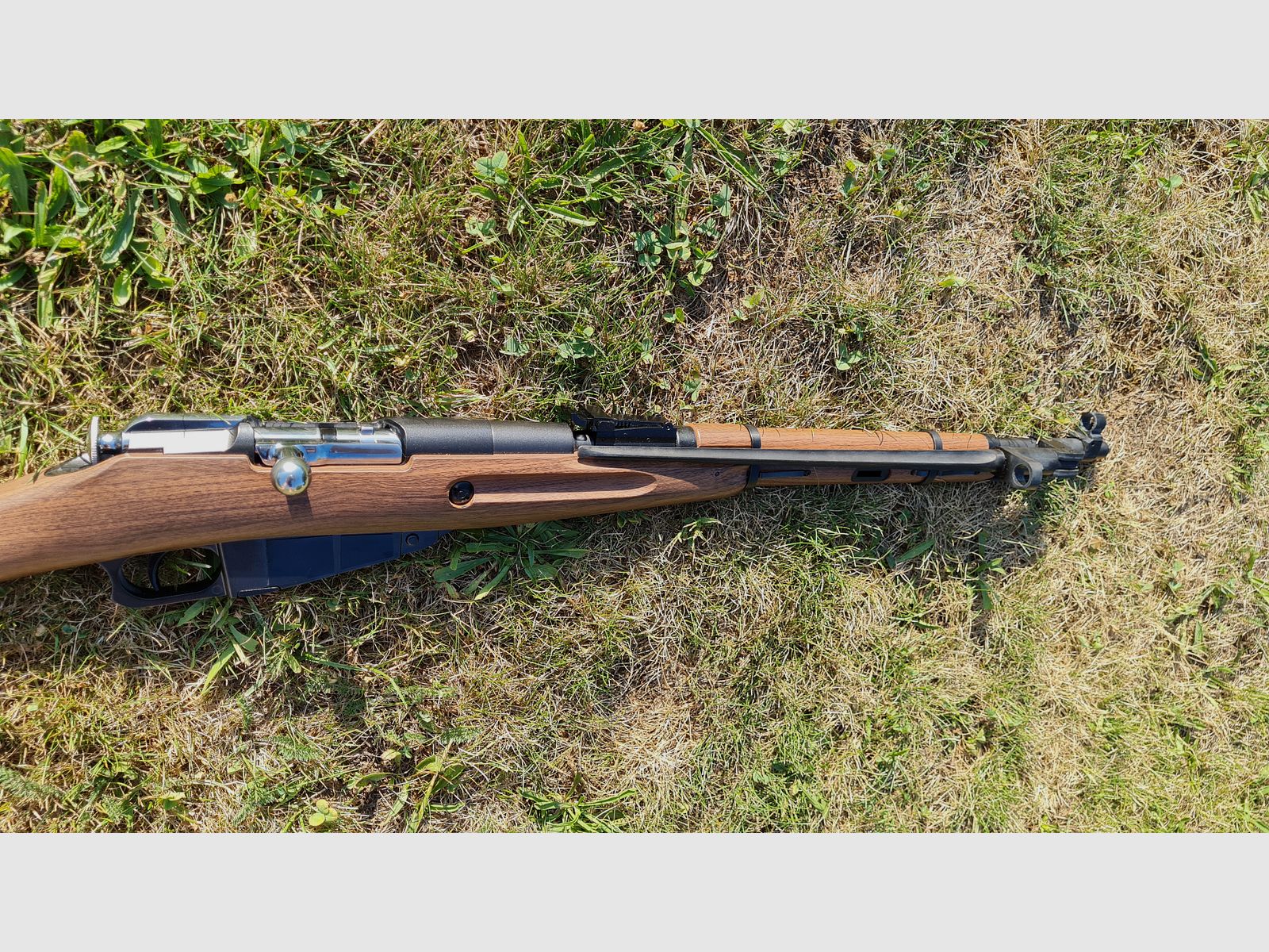 Gletcher M1944 CO2 Luftgewehr Kal. 4,5mm Stahl BB Holzoptik