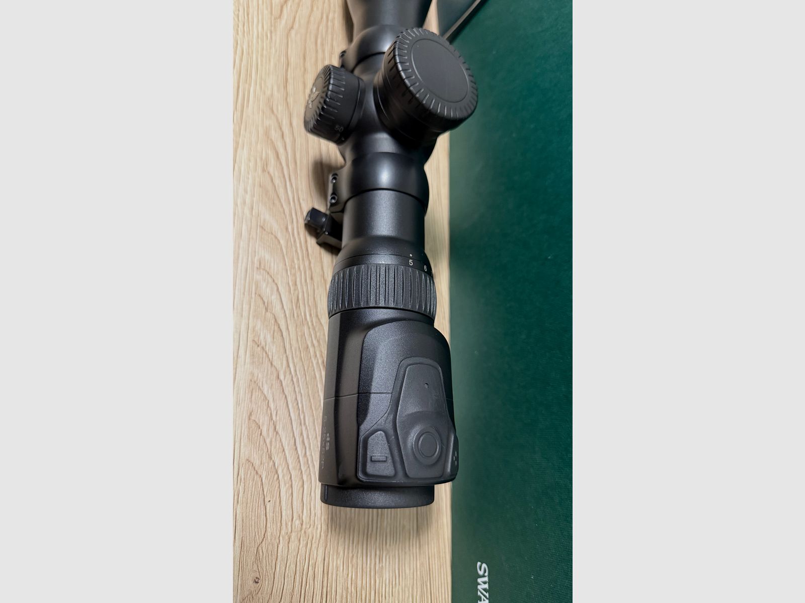 Swarovski dS GEN II 5–25x52 P – como nuevo, apenas utilizado