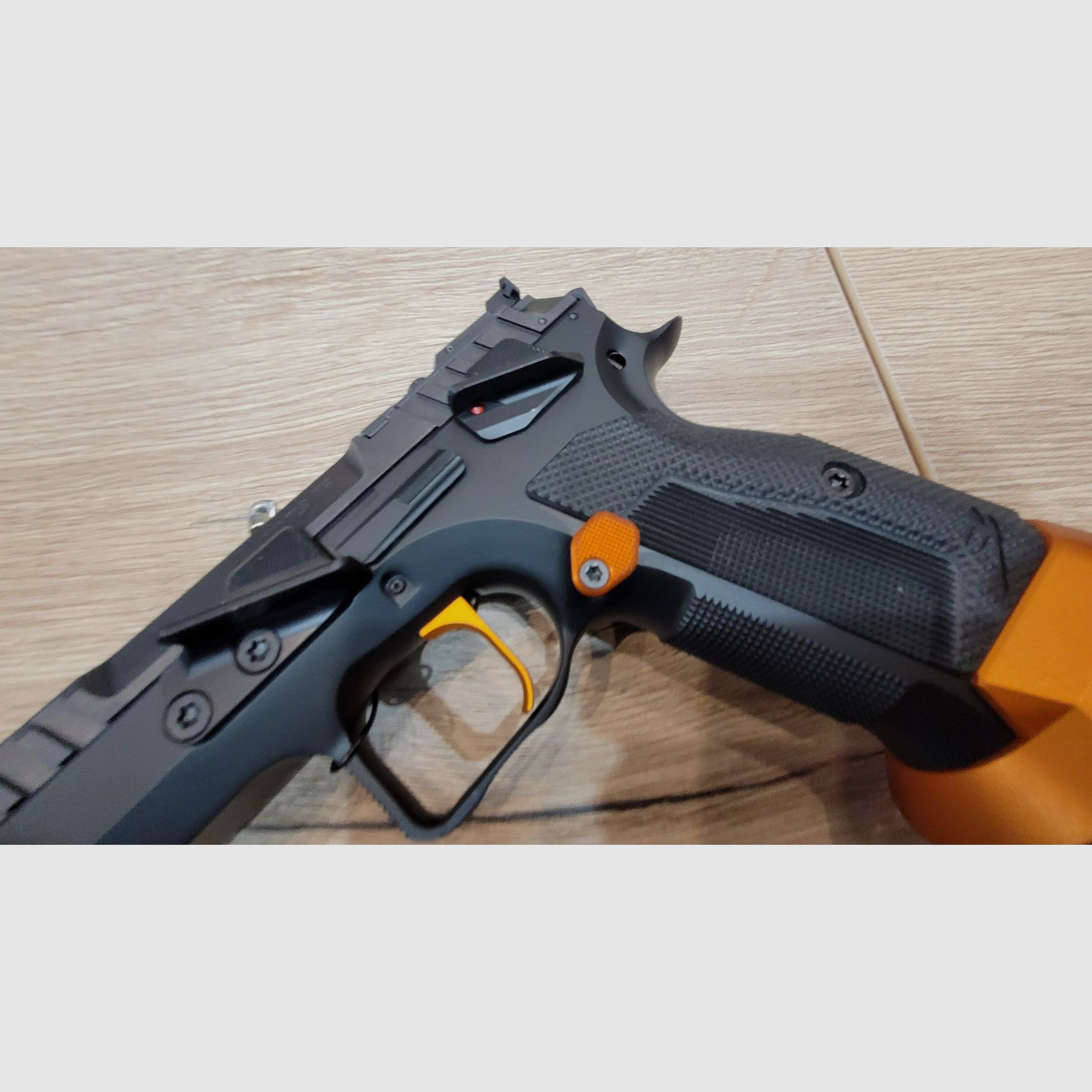 Pistole CZ TS3 ORANGE OR Kal. 9X19, Bild 3 von 18