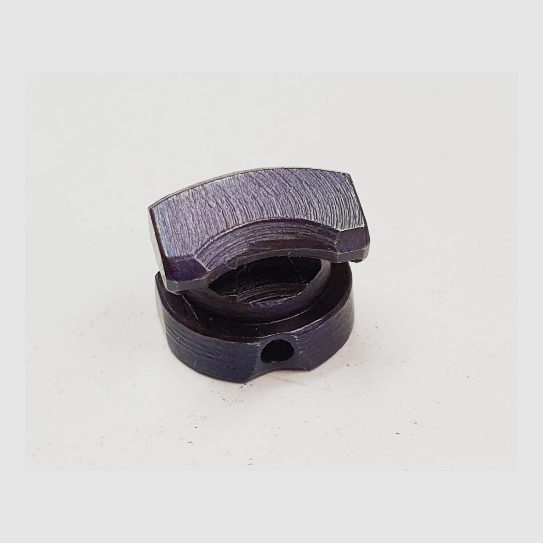 Karabin 43 / Karabiner 43 ( G43 / K43 ) [8] Zaczep do wyciągania dla karabinu 43 / Karabiner 43 ( G43 / K43 ) oryginalna część zamienna