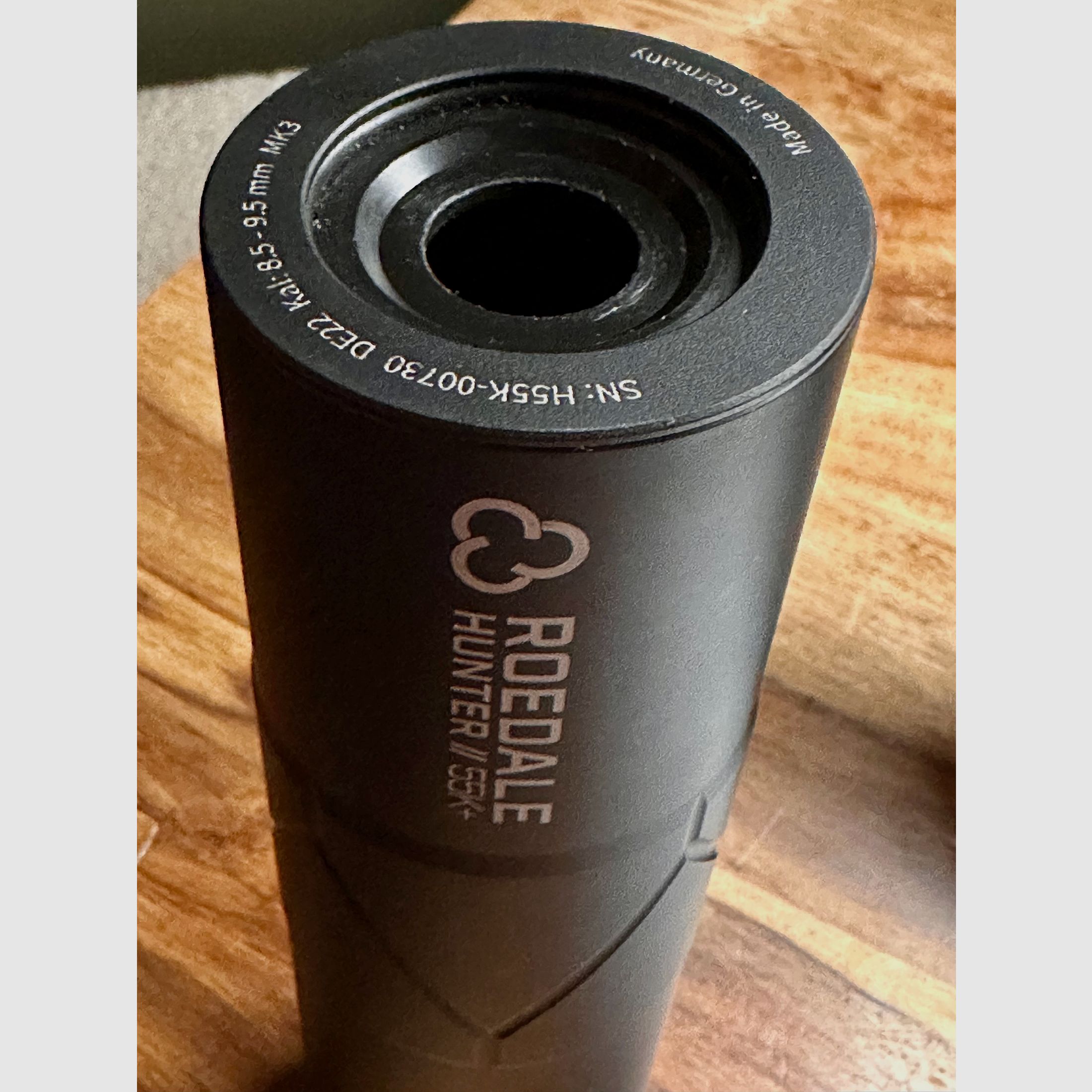 Roedale Hunter 55K+ Top Zustand, nur ca. 50 Schuss inkl. Roedale Neoprenhülle Top Aktuell mit M 14/1