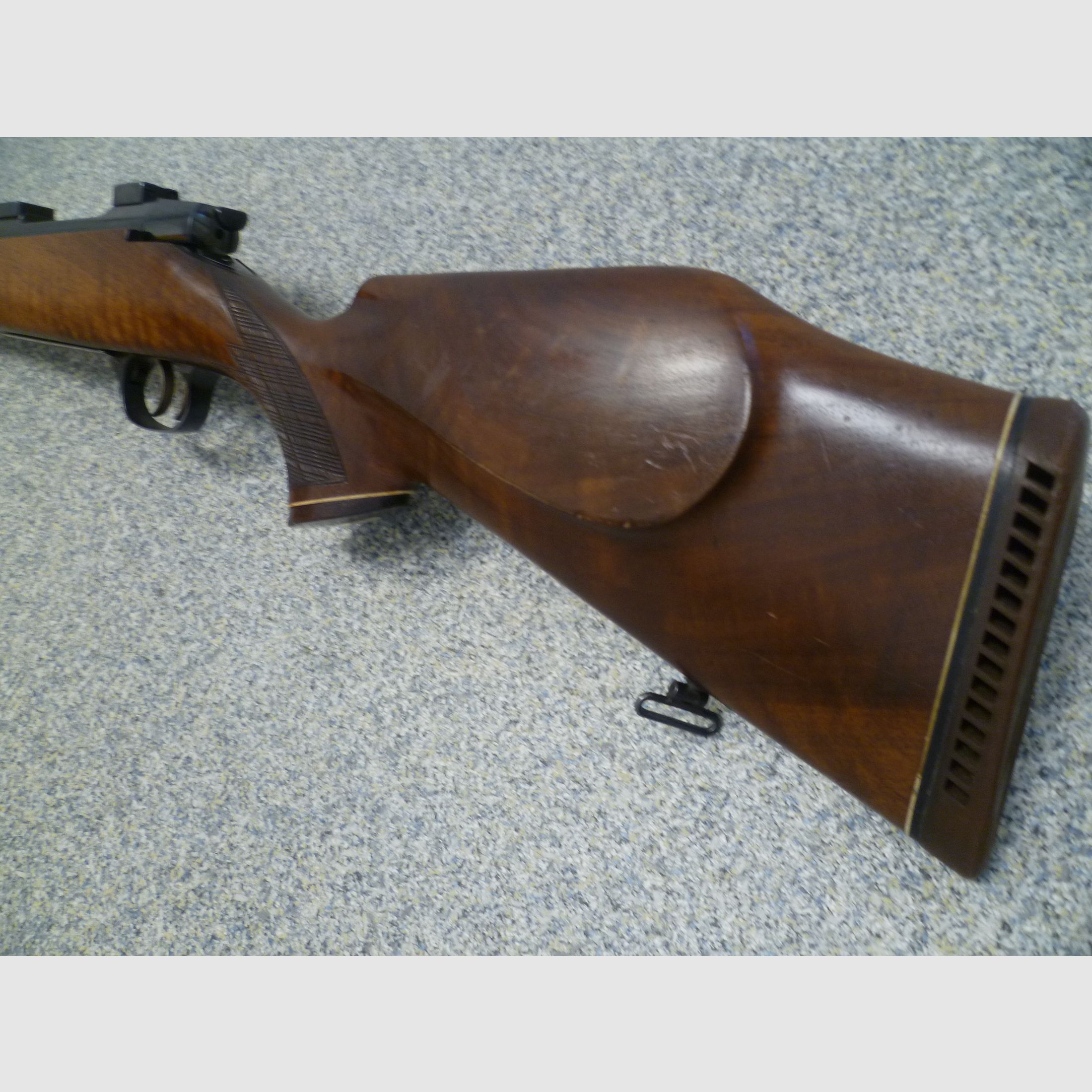 Repetierbüchse Voere 7x64