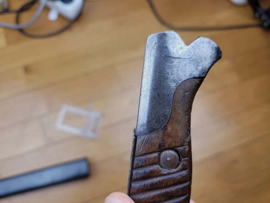 Rarissime baïonnette « V notch » 98/05 – pommeau usiné en V – Police Weimar – Prusse- Scie meulée en plus !- TOP !, image 17 sur 22