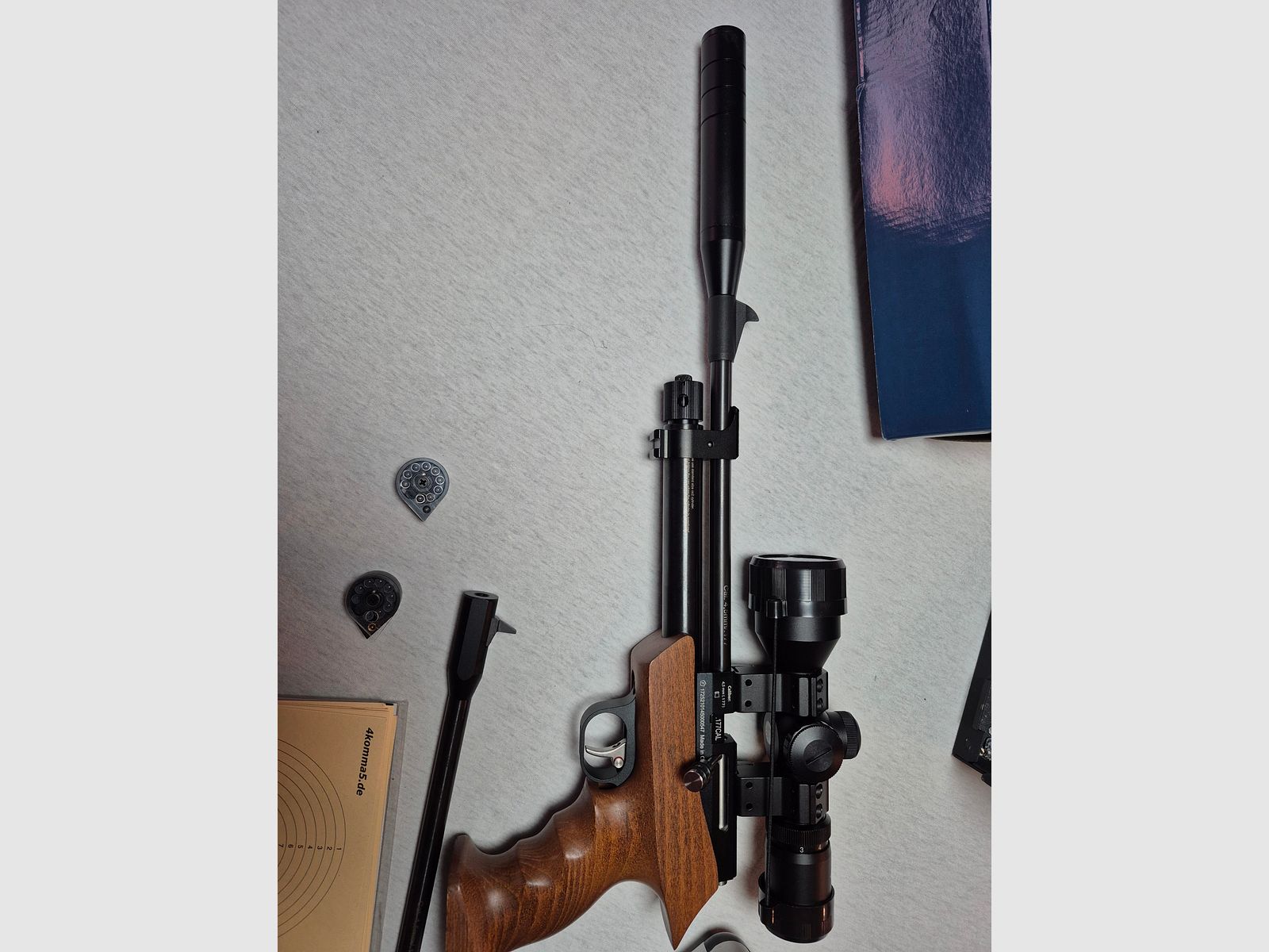 Diana Airbug con silenciador y ZF 3-9x40VE y mucho más.