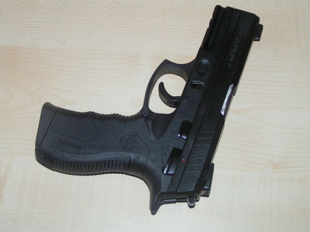 Taurus PT 809