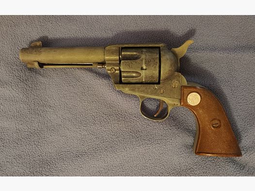 Decorative revolver decorative object old