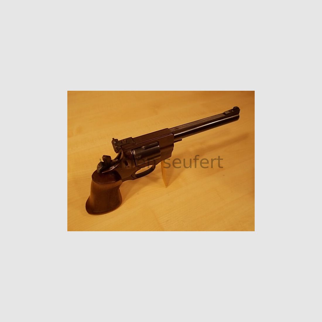 Weihrauch Arminius HW 9ST. with steel frame