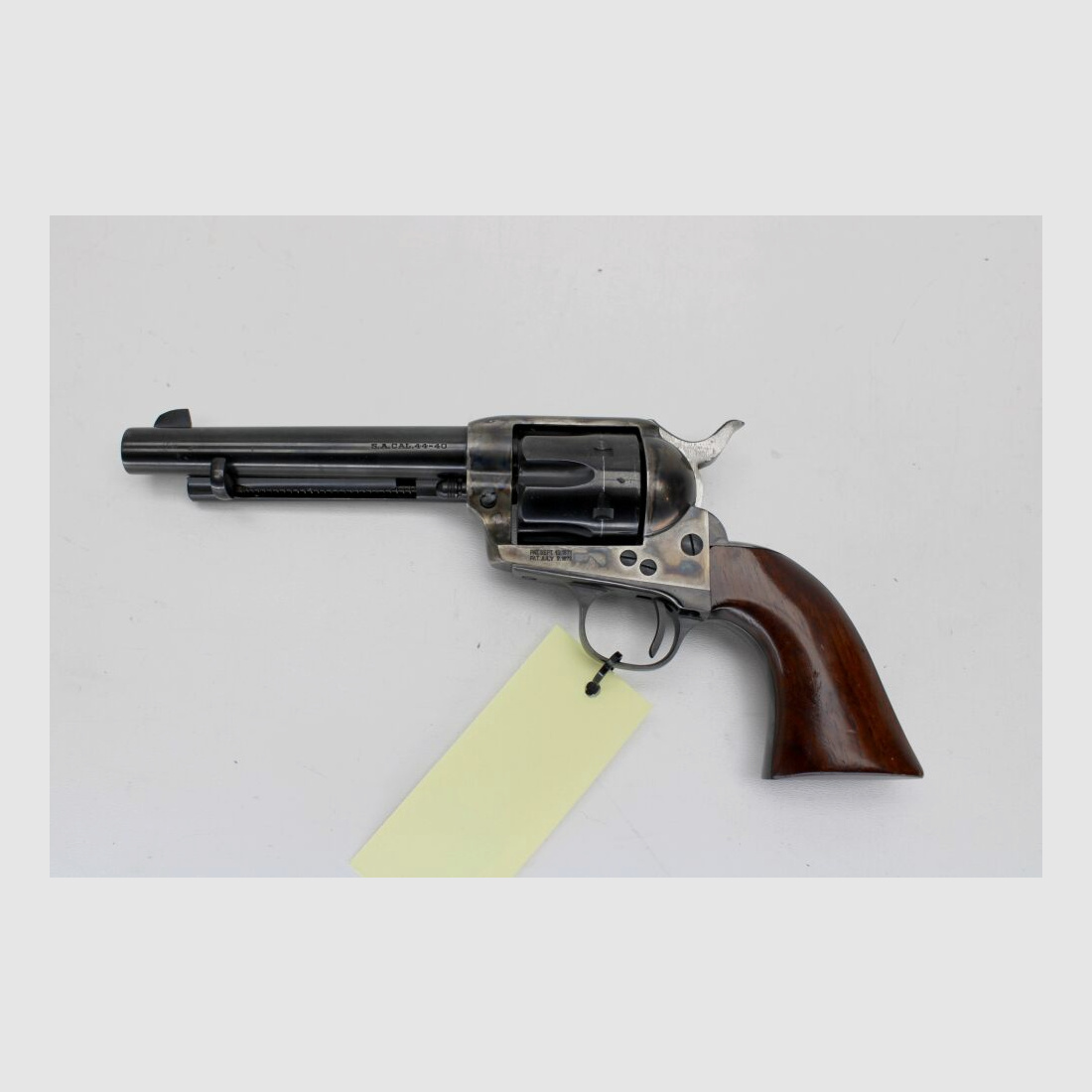 Revolver Hege-Uberti Cattleman 5 1/2 SA .44-40WCF
