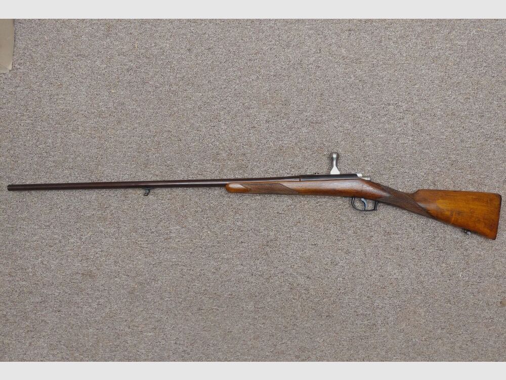 Beaumont, Roermond strzelba wstępna