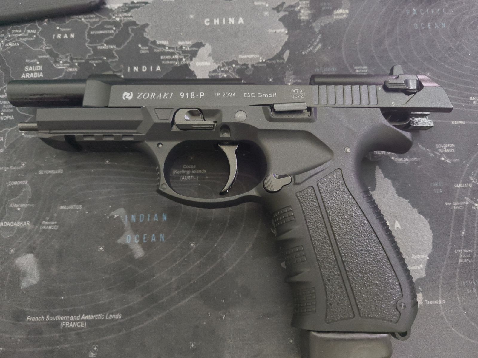 Zoraki 918 blank firing gun