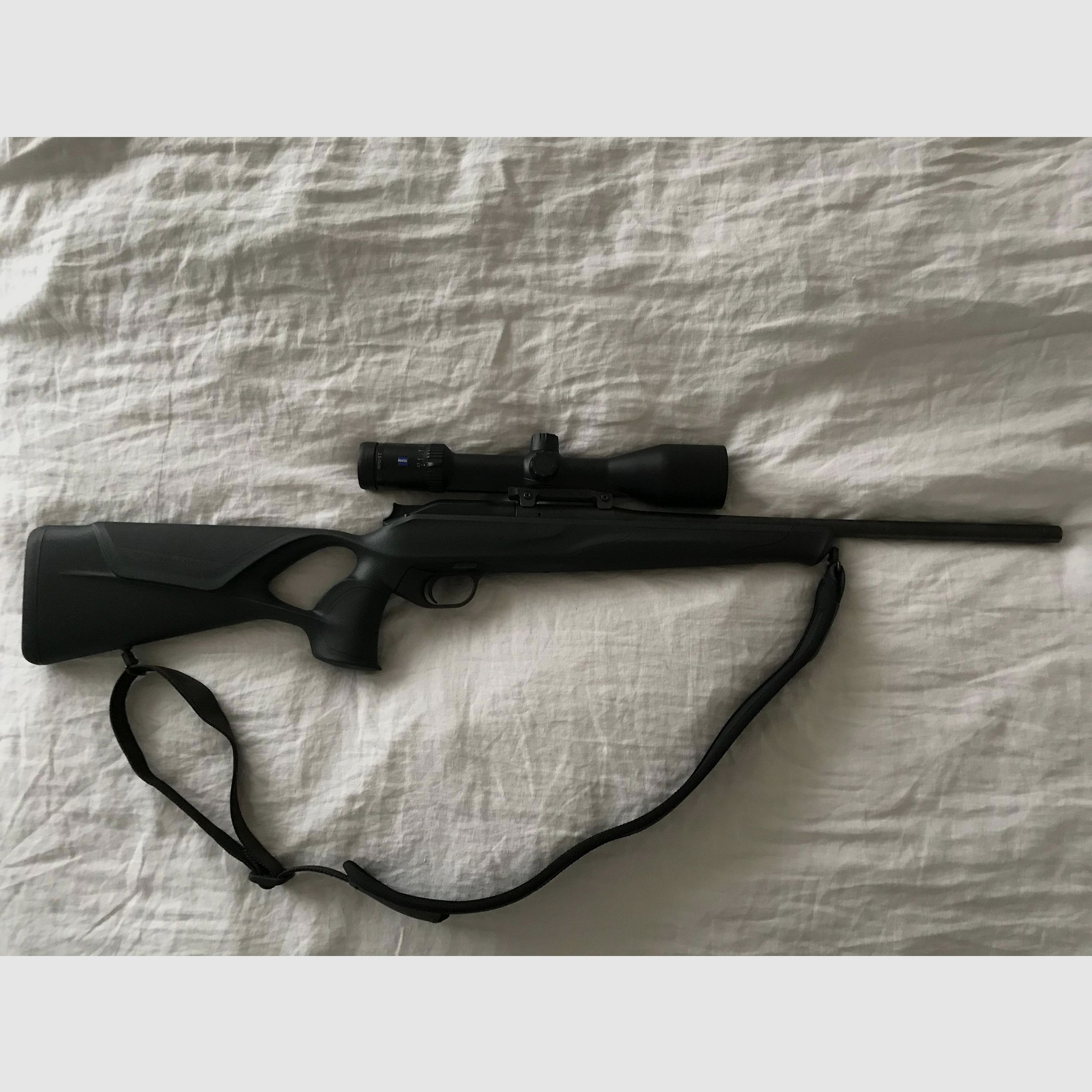 Blaser R8 Professional Success  (links) 