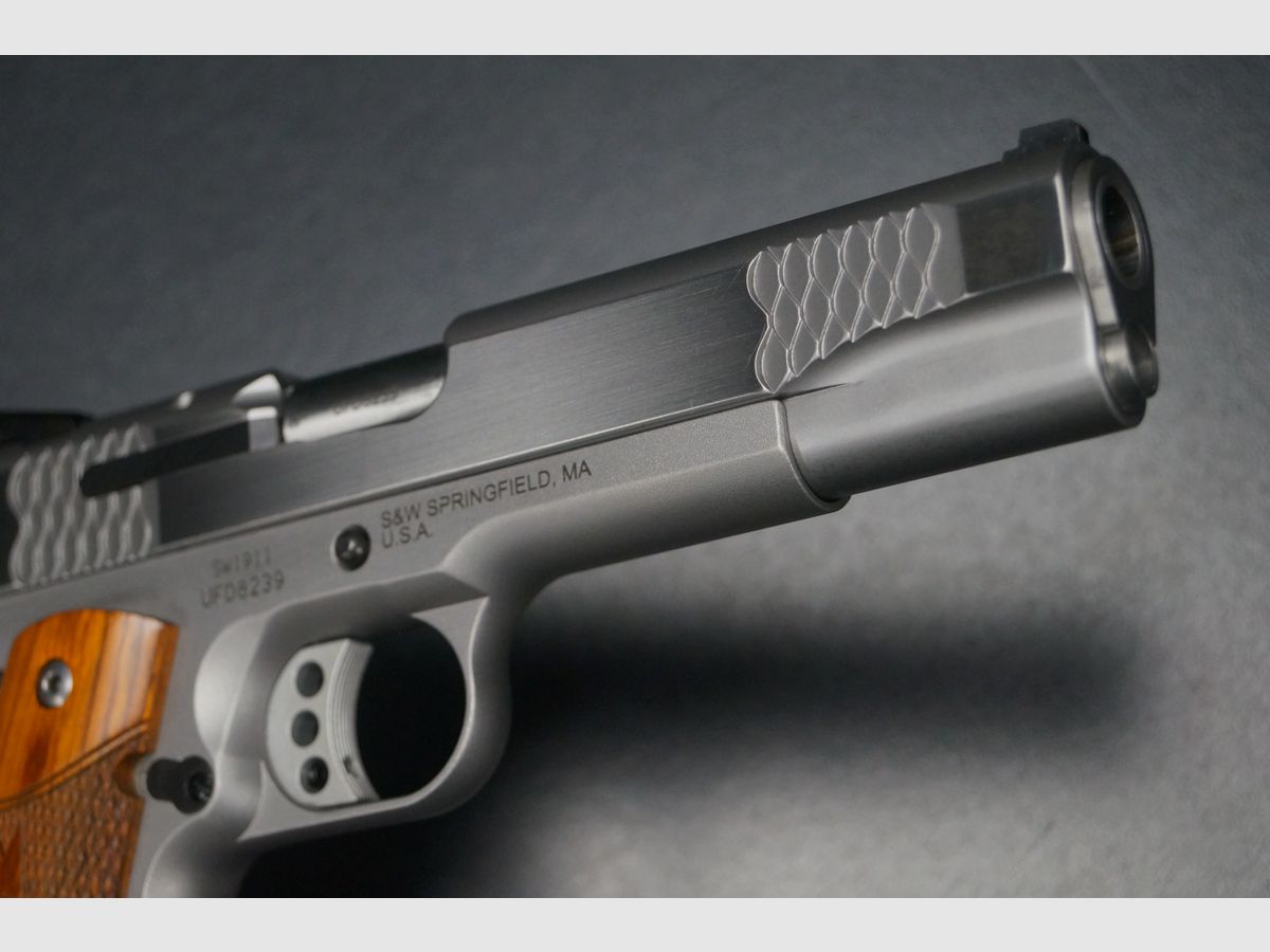 Smith & Wesson 1911 d'occasion, image 2 sur 6