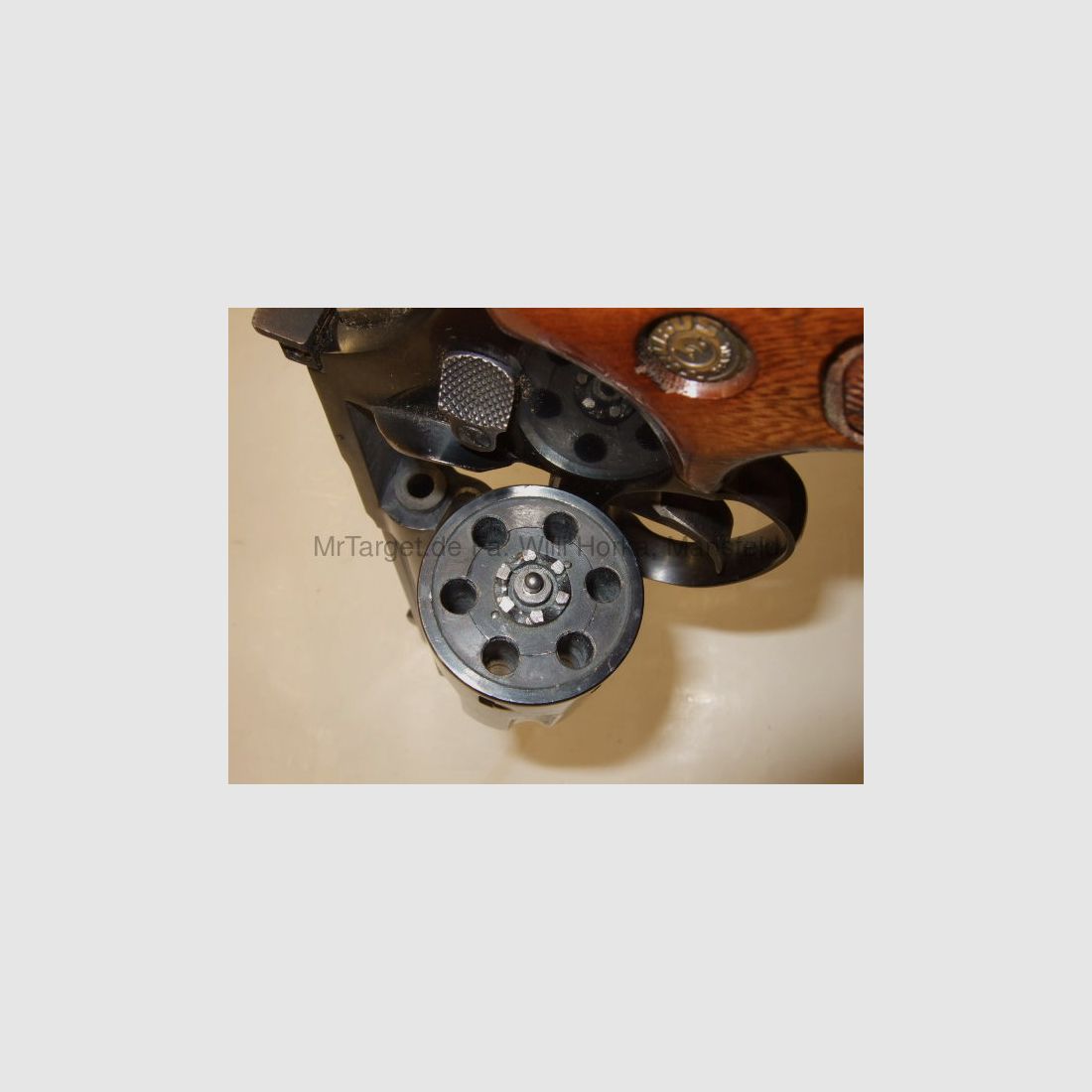 Revolver deportivo KK Taurus Mod. 96 con cañón de 6"