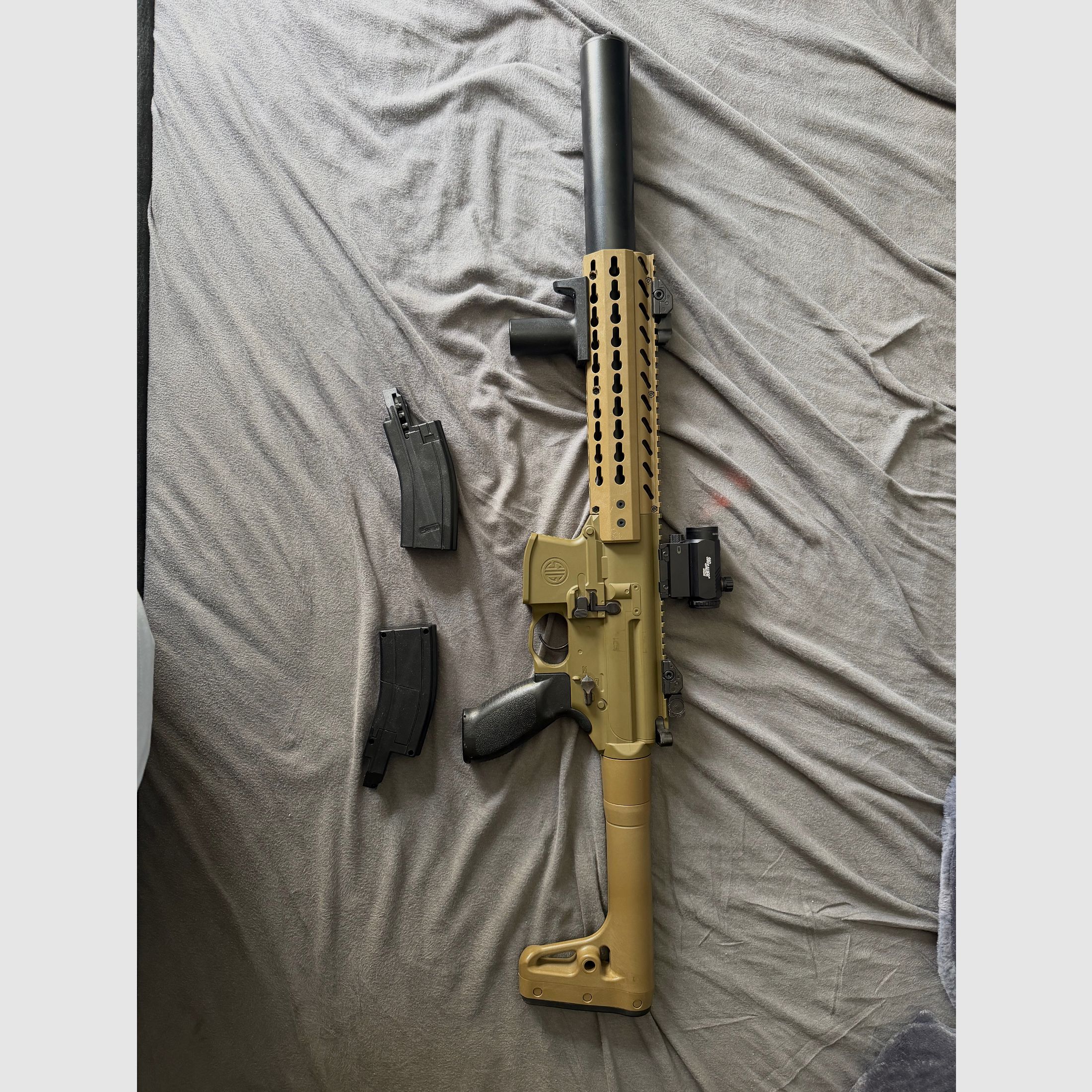 Sig Sauer MCX with Red Dot 