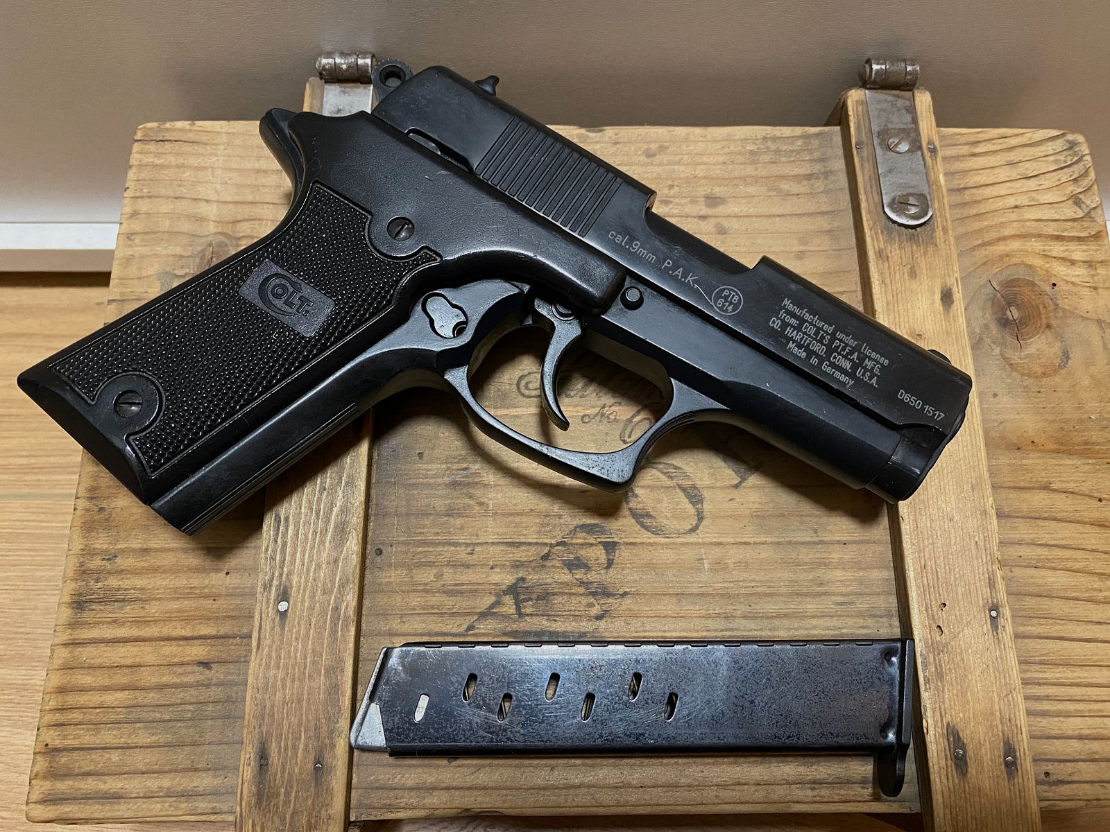 Colt Double Eagle 9mm P.A.K. Schreckschuss