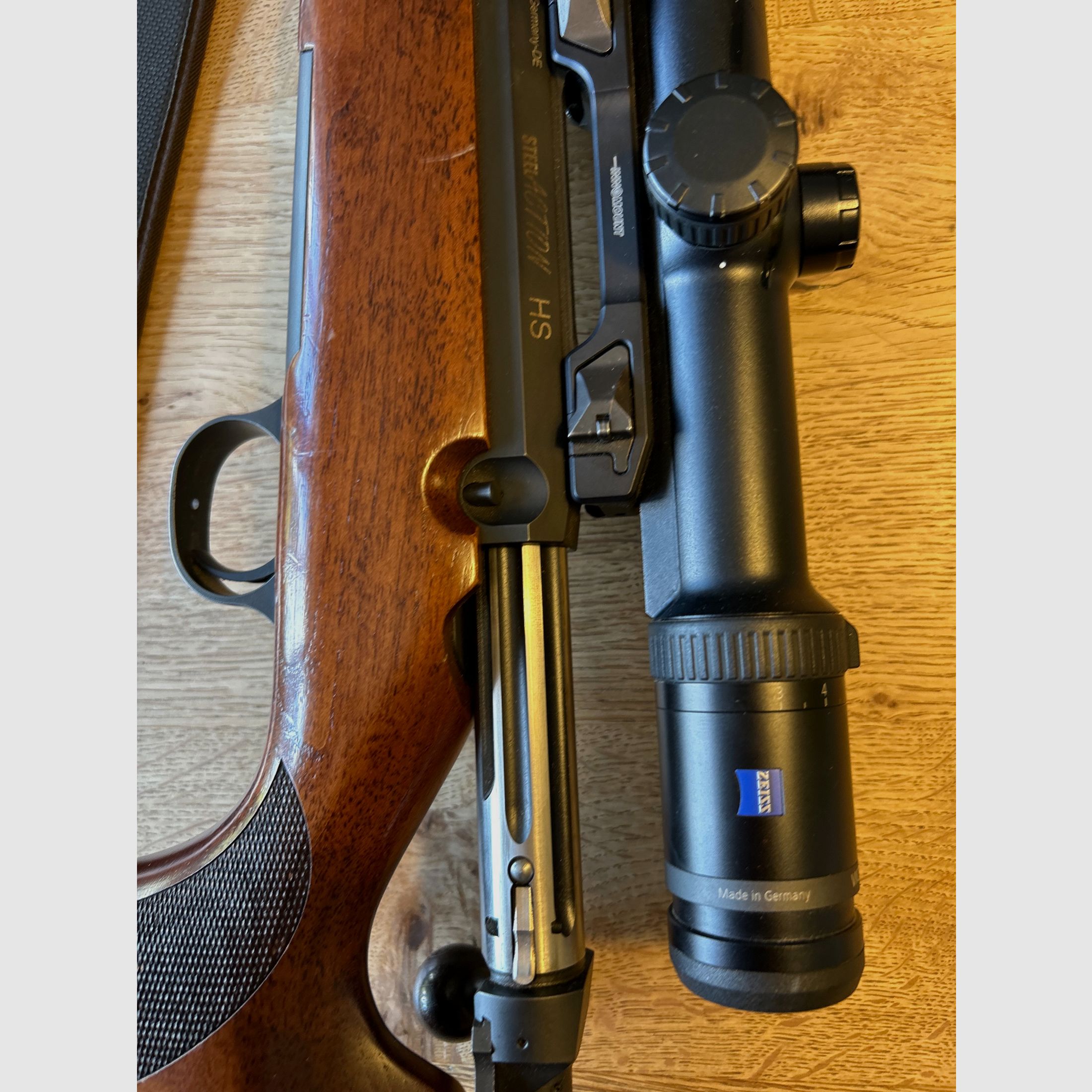 Steel action HS 52cm barrel, Cal.308 win with Zeiss victory Ht 3-12x56 scope, image 7 of 9