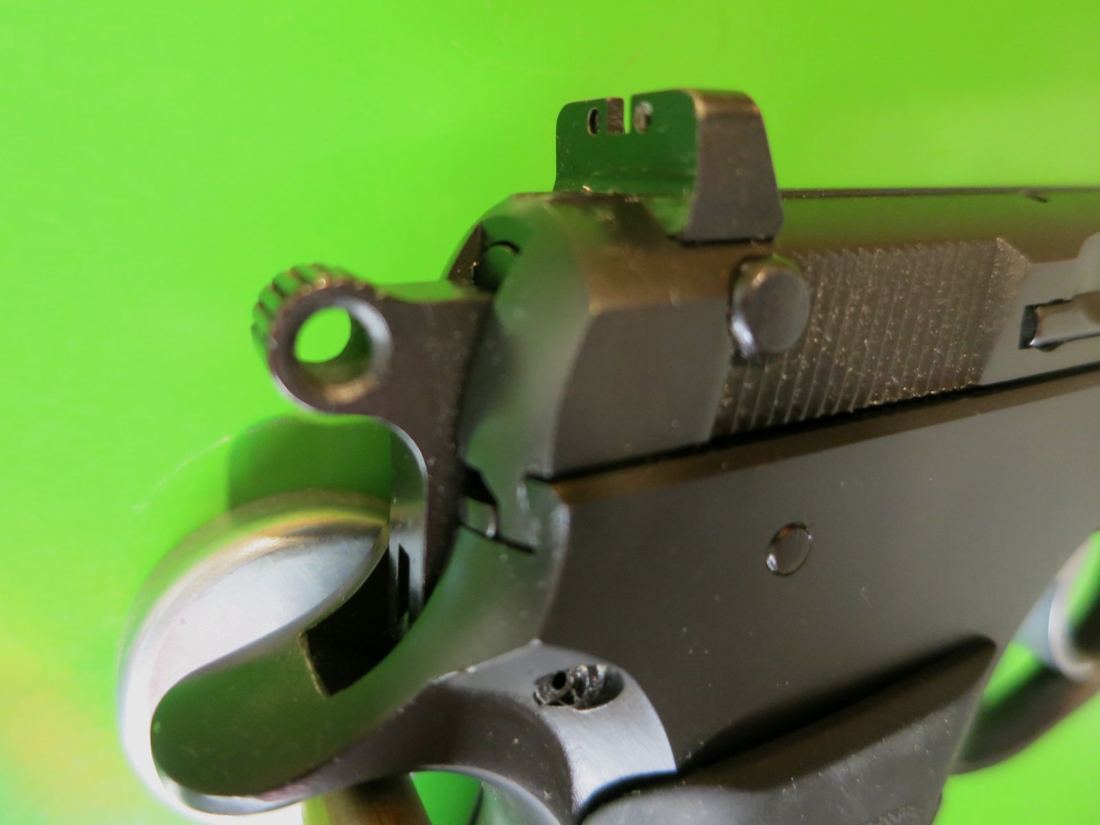 Tanfoglio TA90, halbauto. Selbstlade-Sportpistole, der IPSC-Klassiker, Kaliber 9 × 19 mm       #66-