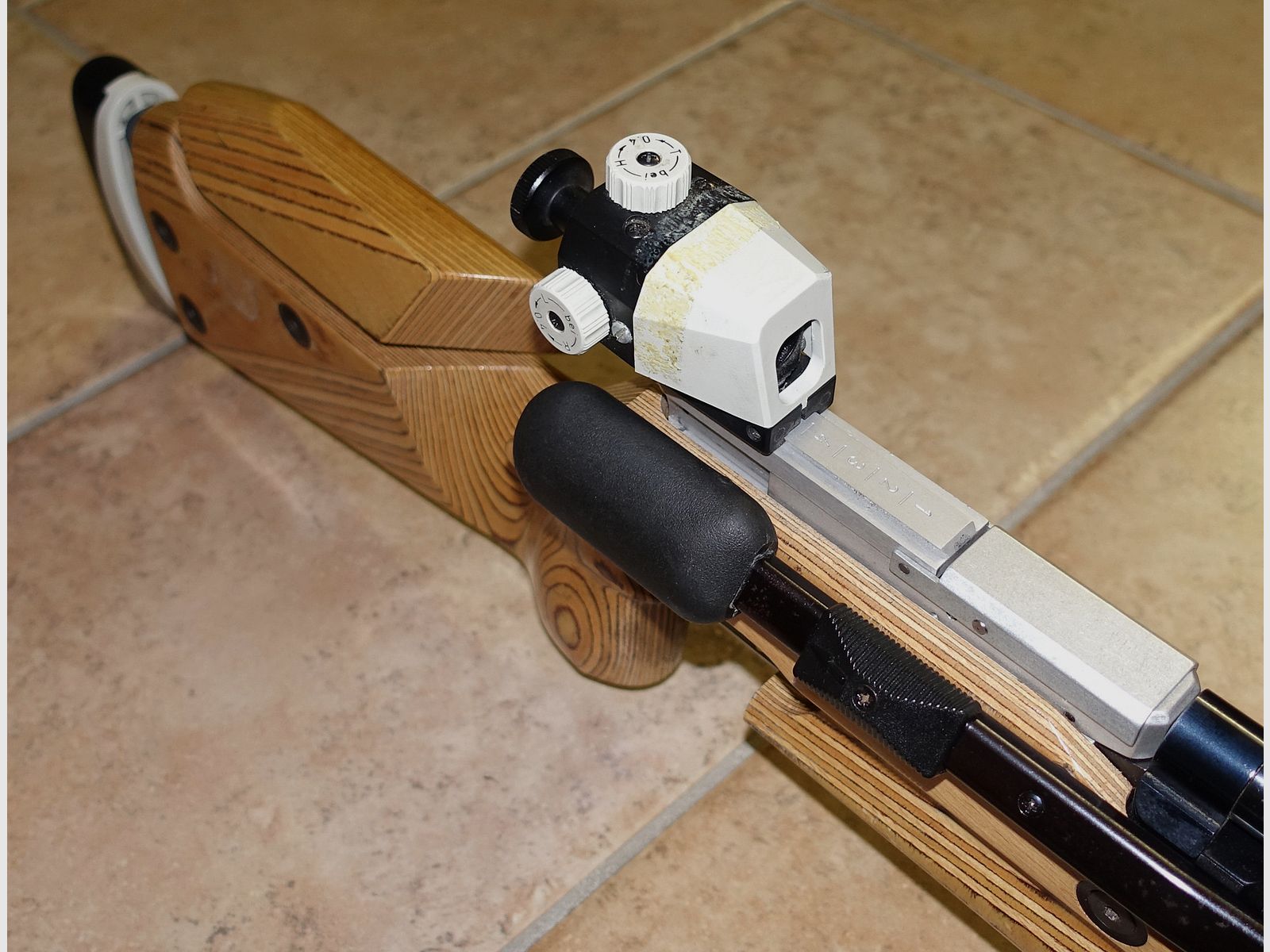 FWB Feinwerkbau Druckluft Matchgewehr Mod. 602 / neues Service / alle Dichtungen NEU