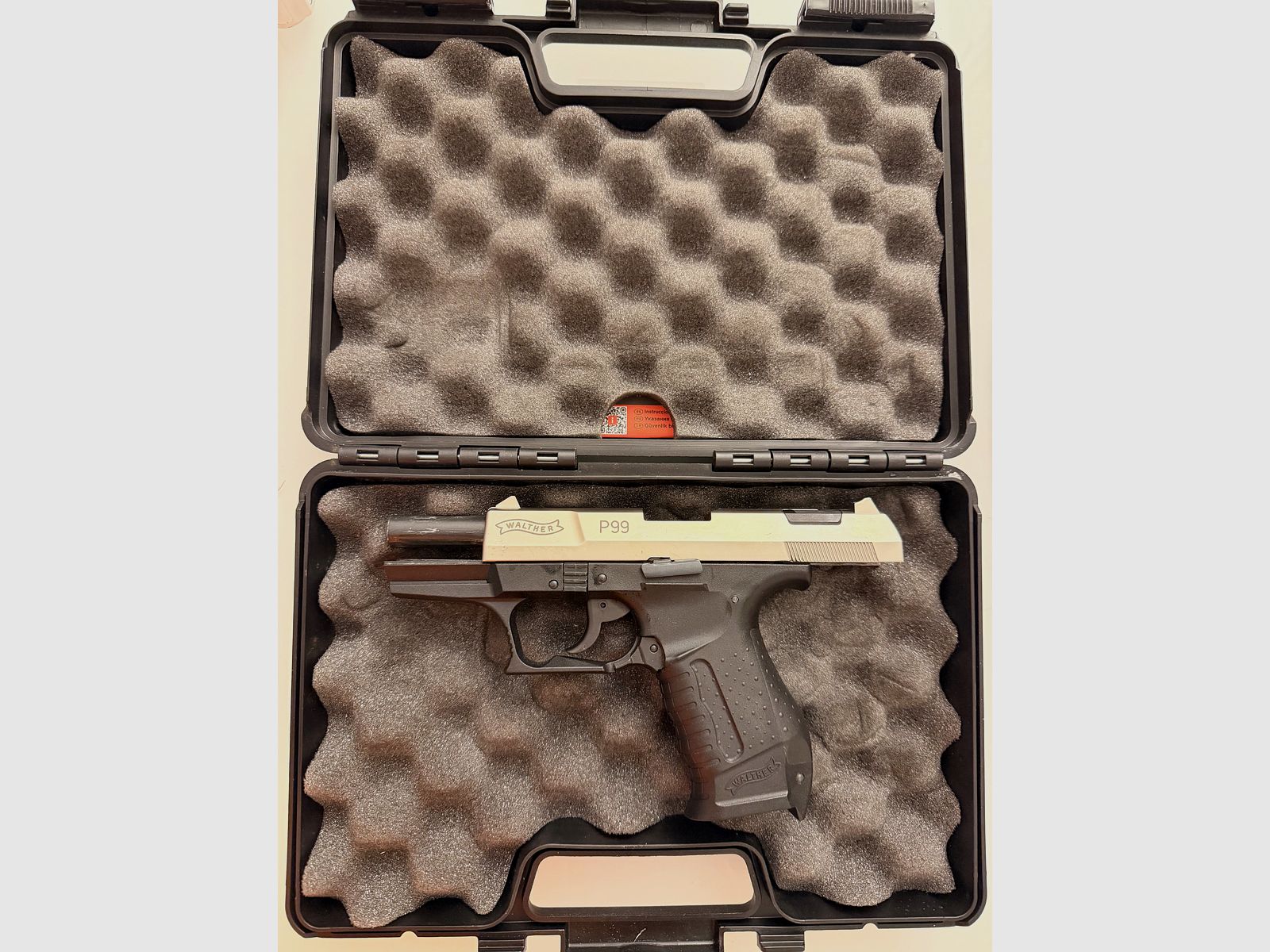 Walther P99/ 9 mm P.A.K Nickel/Noir incluant magazines