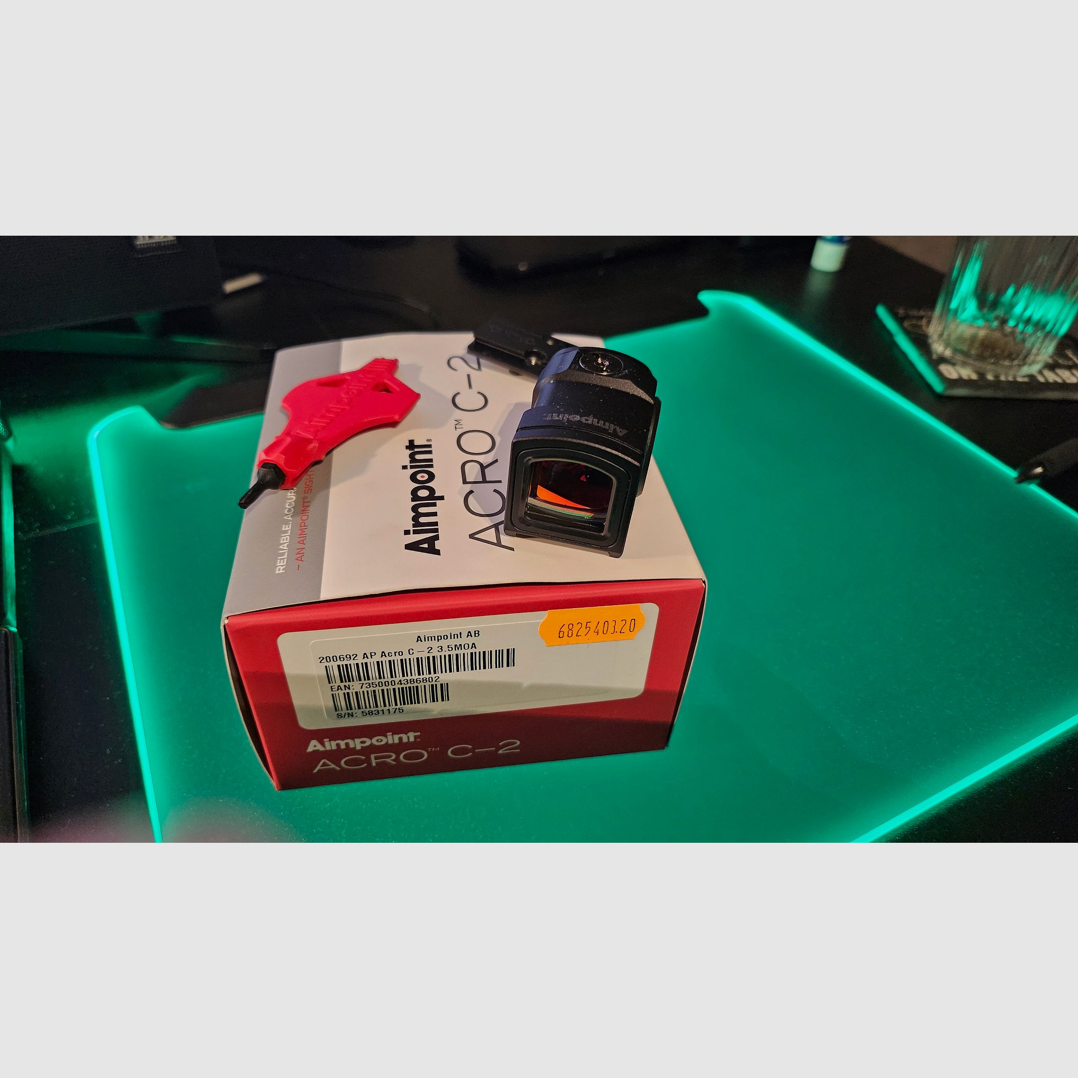 Aimpoint Acro® C-2 mit Adapterplatte für Walther PDP SD 5.1