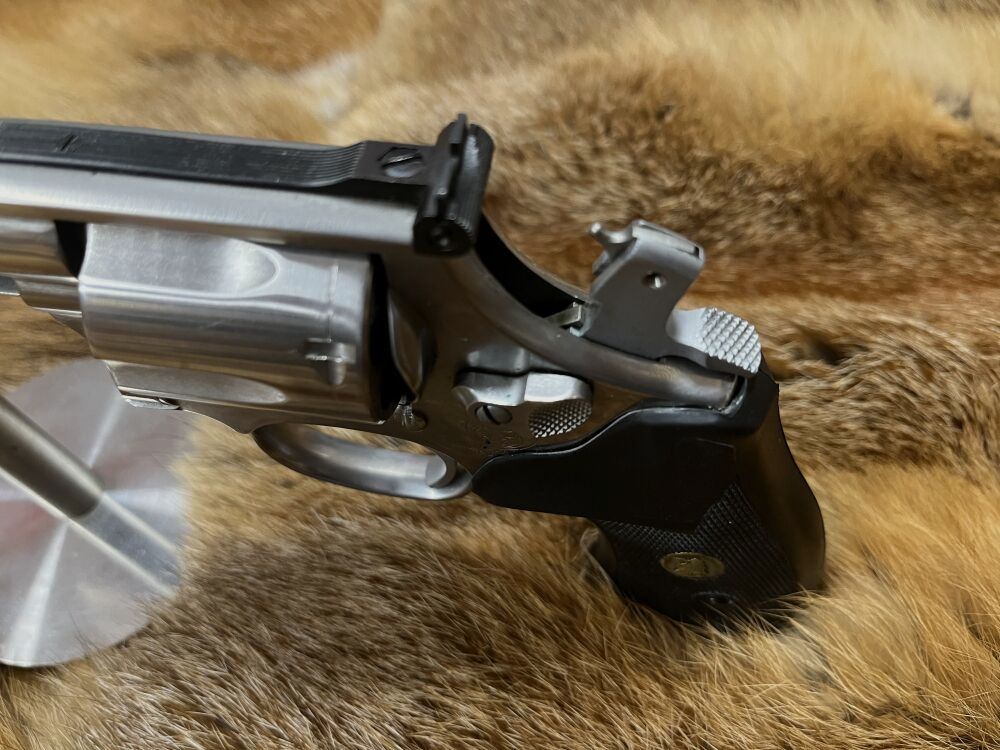 Smith & Wesson 686