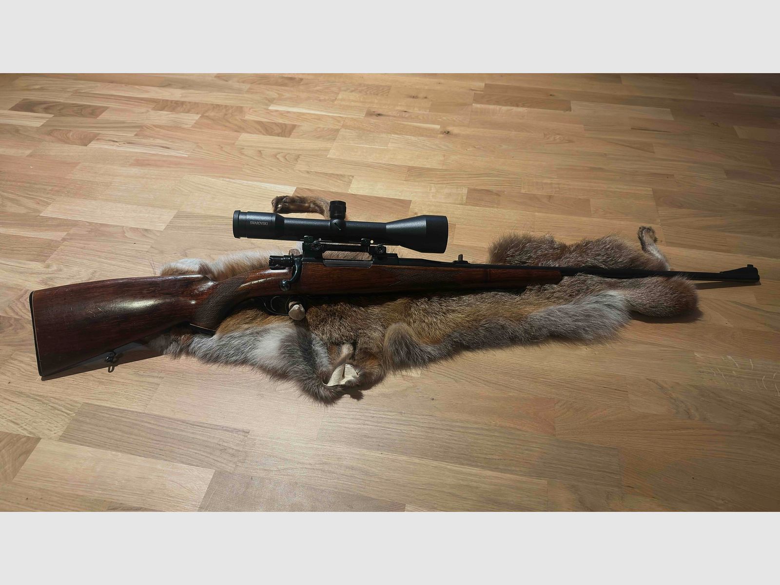 98er / Svarowksi