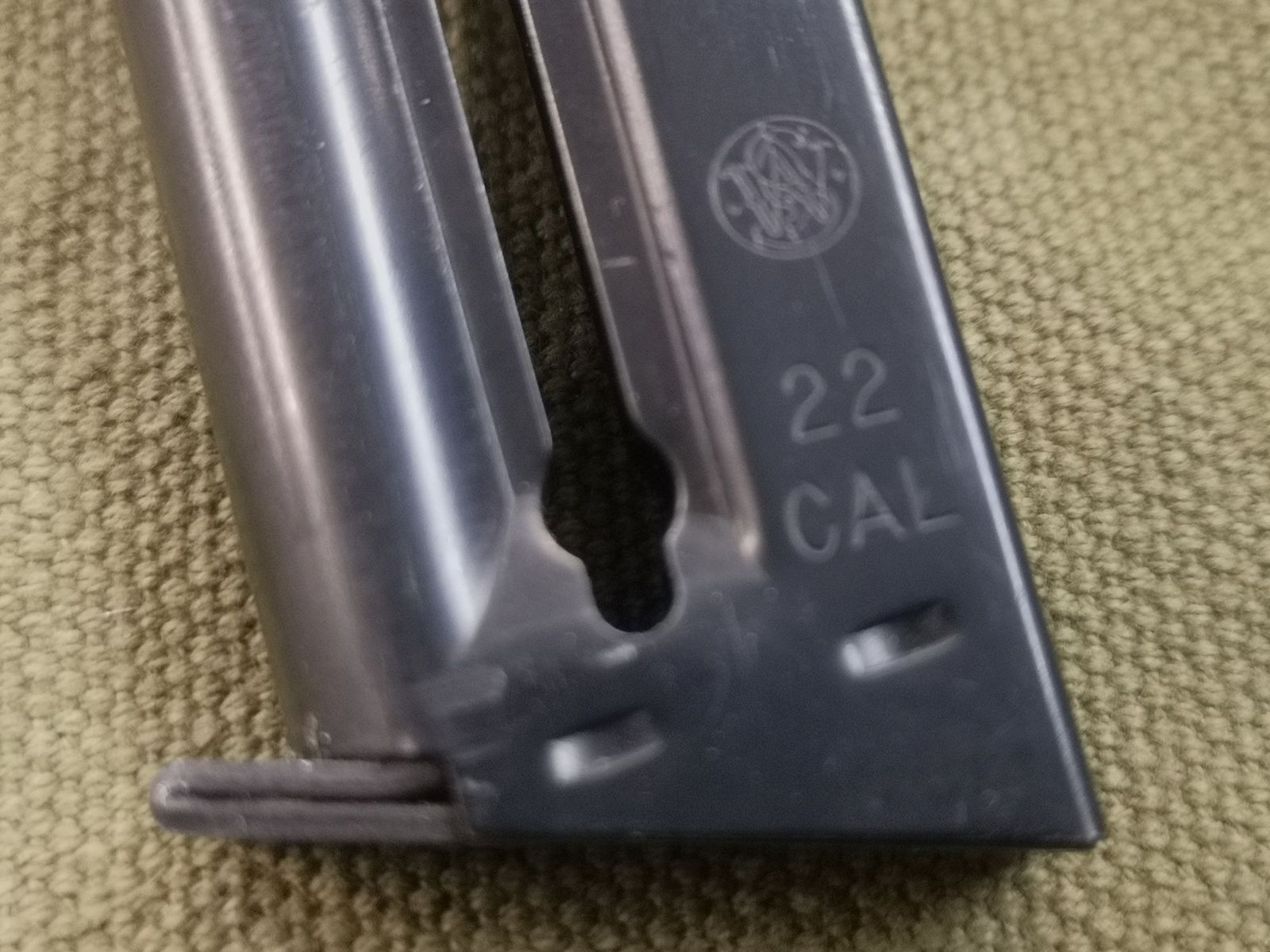 Smith & Wesson Model 2206 przed zakazem .22lr, zdjęcie 7 z 9