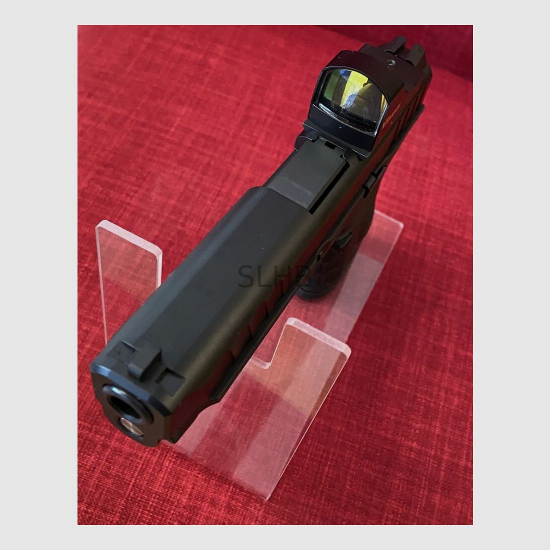 Stoeger (Beretta) STOEGER STR-9 (pronto per ottica) in bundle con VIXEN RED DOT