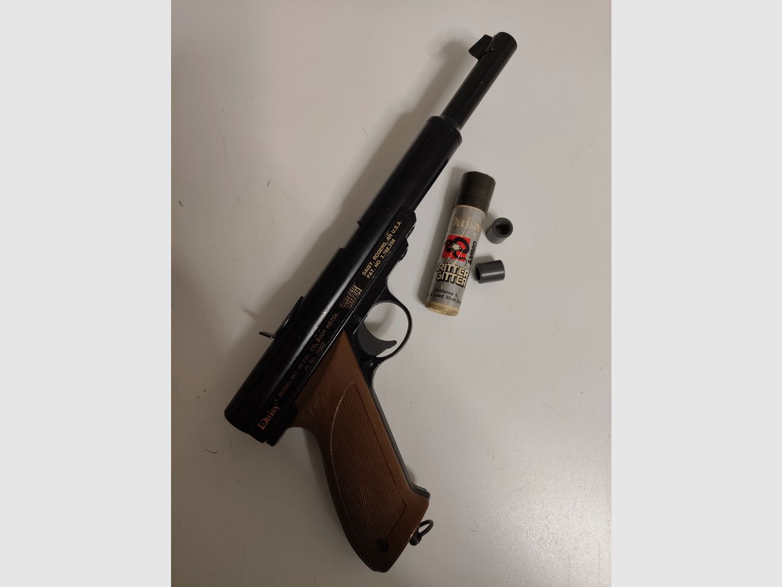 Daisy Model 807 "Critter Gitter