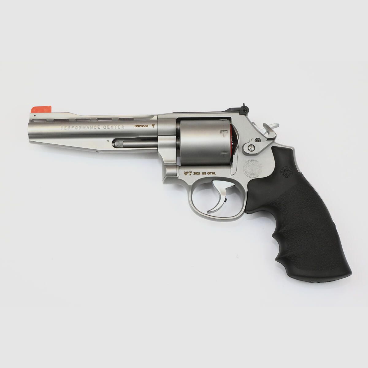 Smith & Wesson 686 Plus Performance Center 5″, Bild 2 von 5