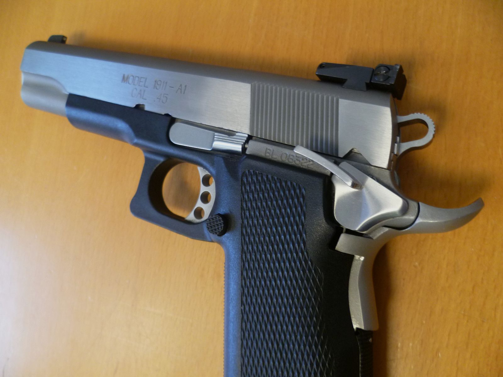 Pistole Springfield 1911-A1 / BUL-M5 .45Auto