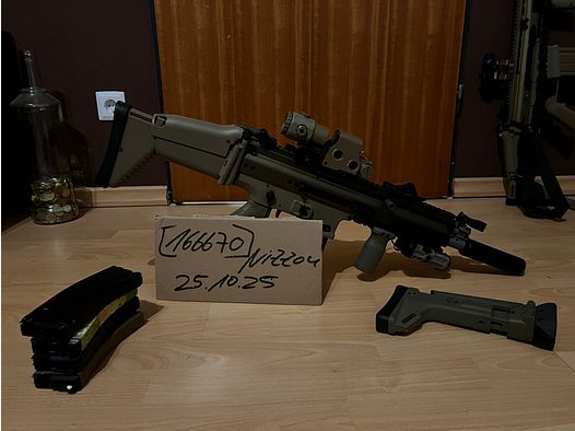 WE FN Herstal Scar L with 5 magazines and accessories