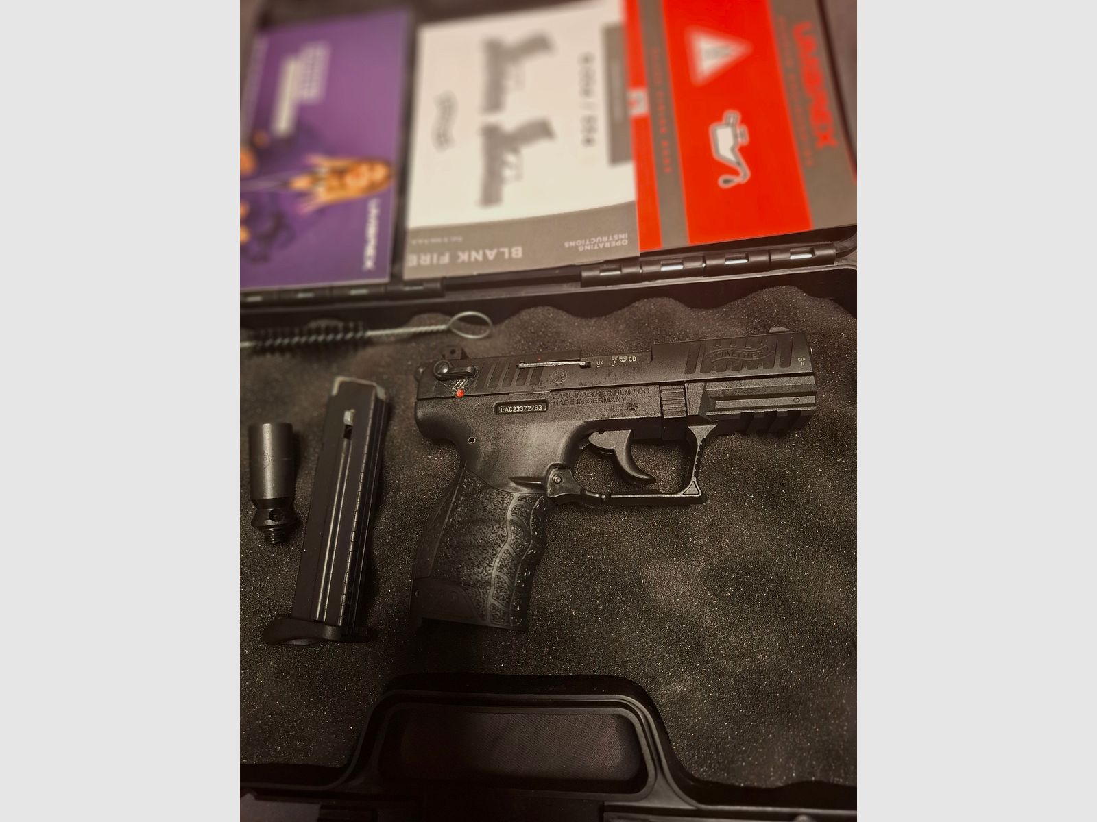 Walther  P22 Q   9mm P.A.K.   "NEU"