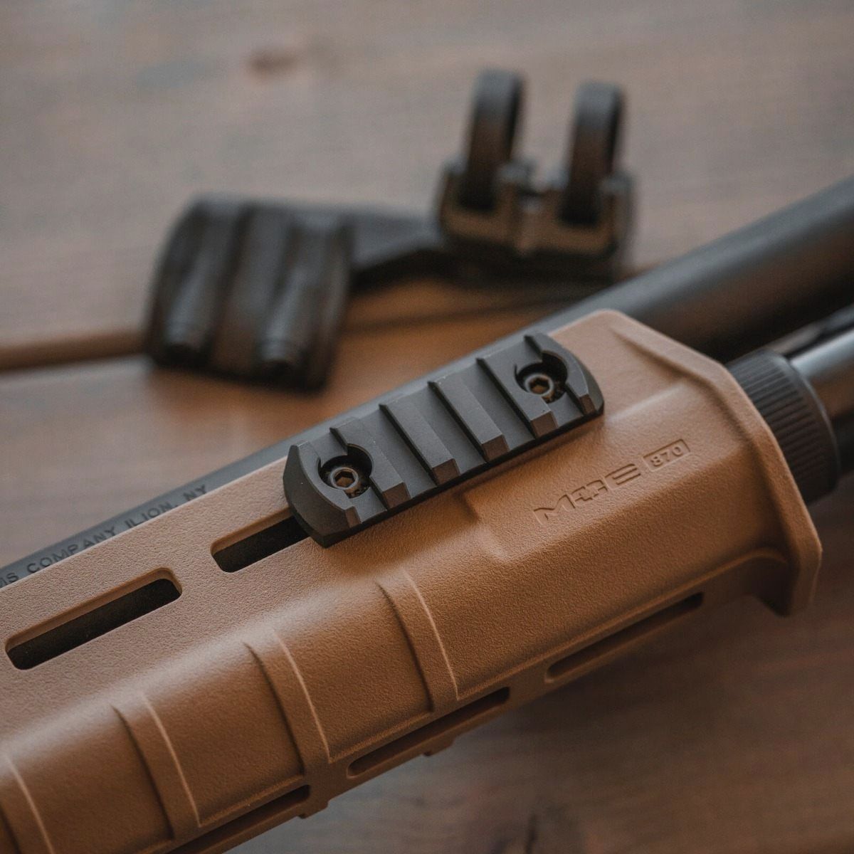Magpul - Szyna RIS M-LOK Aluminium Rail Section - 5 bramek - MAG581, zdjęcie 5 z 5